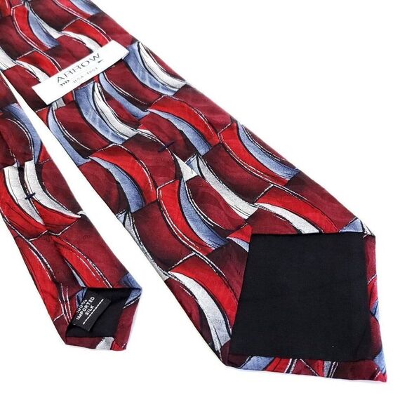 Arrow Red Print Abstract‎ Gray Short Wide Silk Tie - Picture 5 of 6